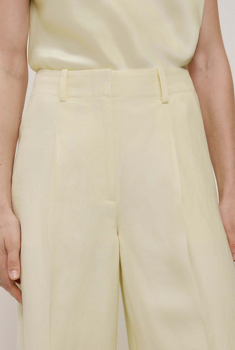 High Rise Tailored Wide Leg Pant