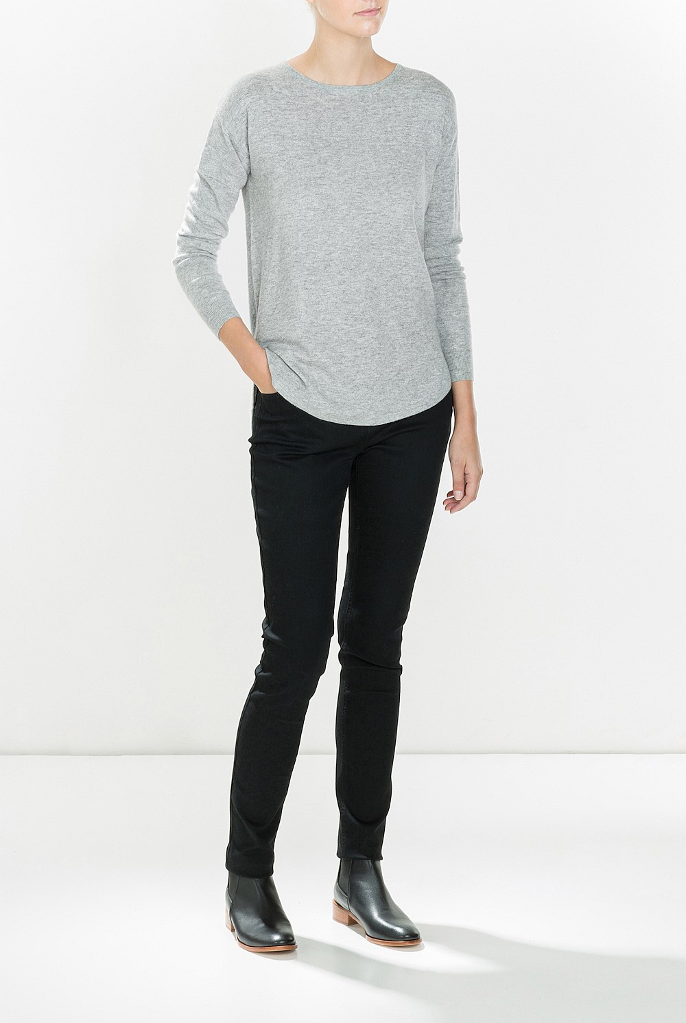 Curved Hem Knit