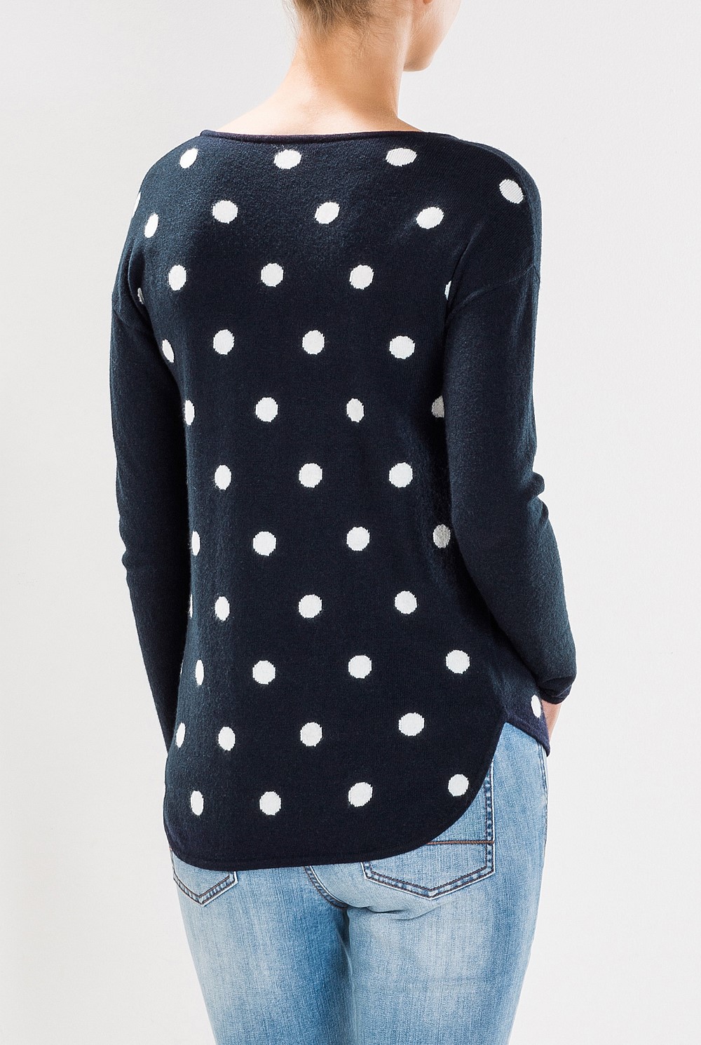 Spotted Curved Hem Knit
