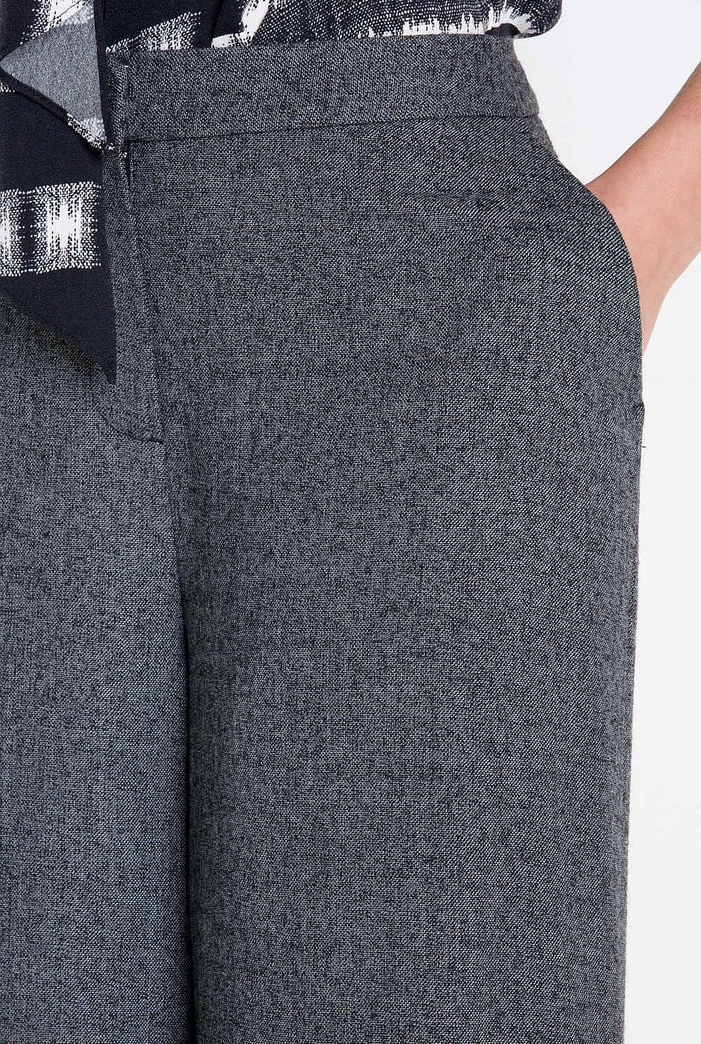 Textured Wide Leg Pant