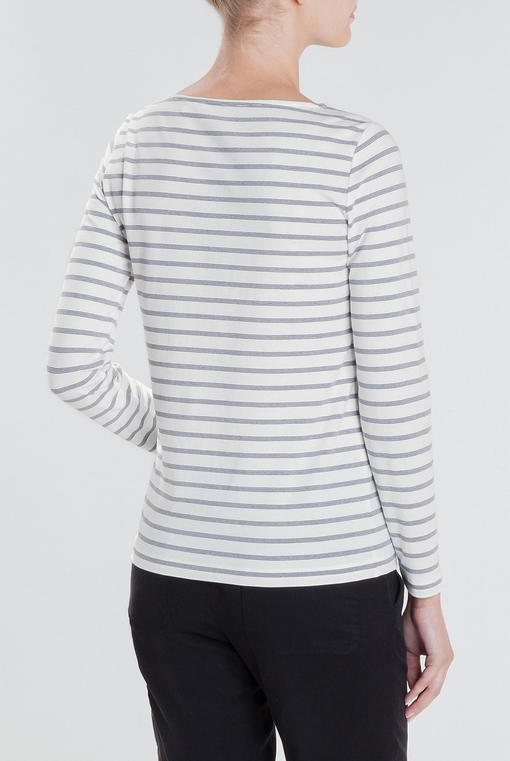 Long Sleeved Fine Striped T-Shirt