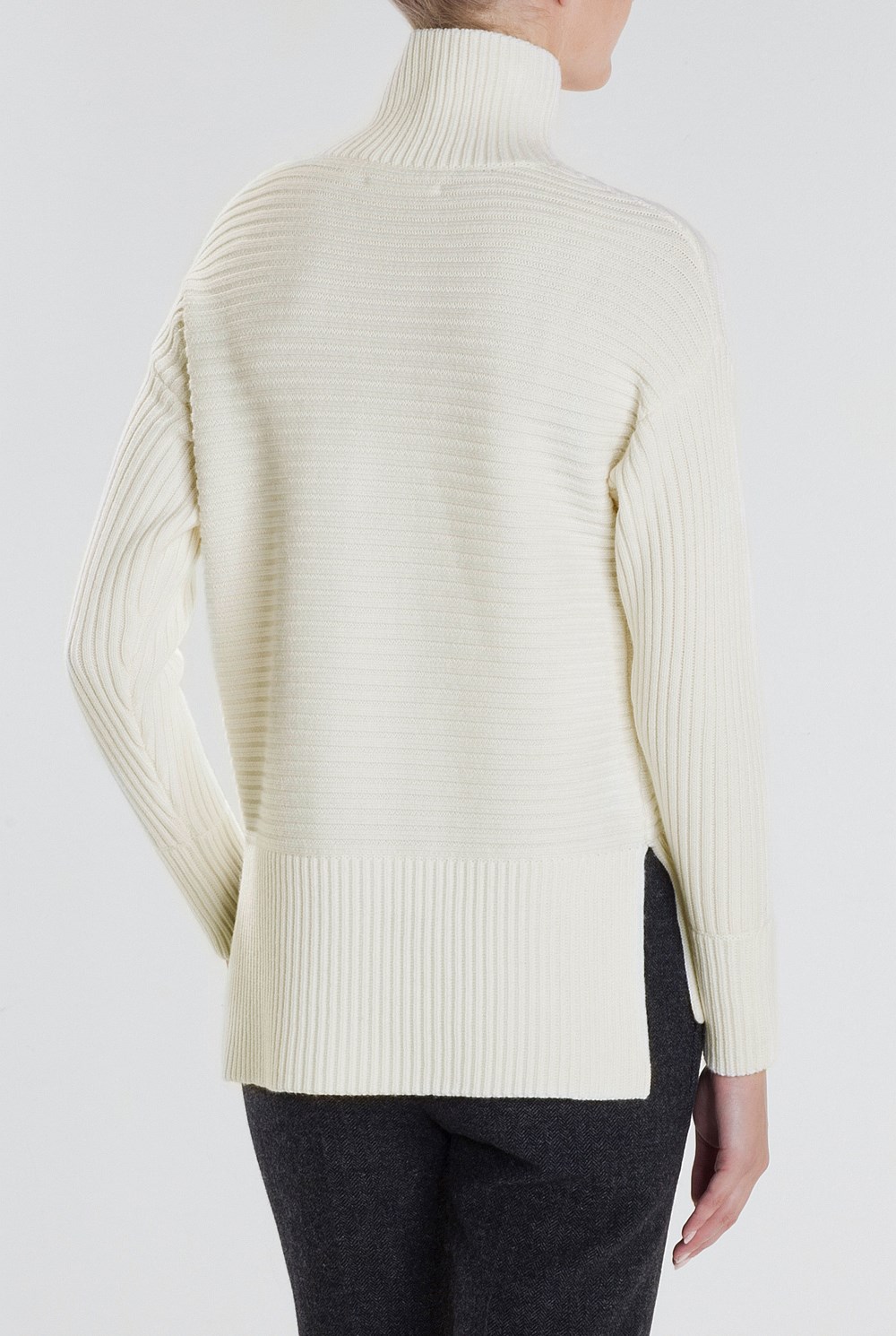Slouchy Rollneck Knit
