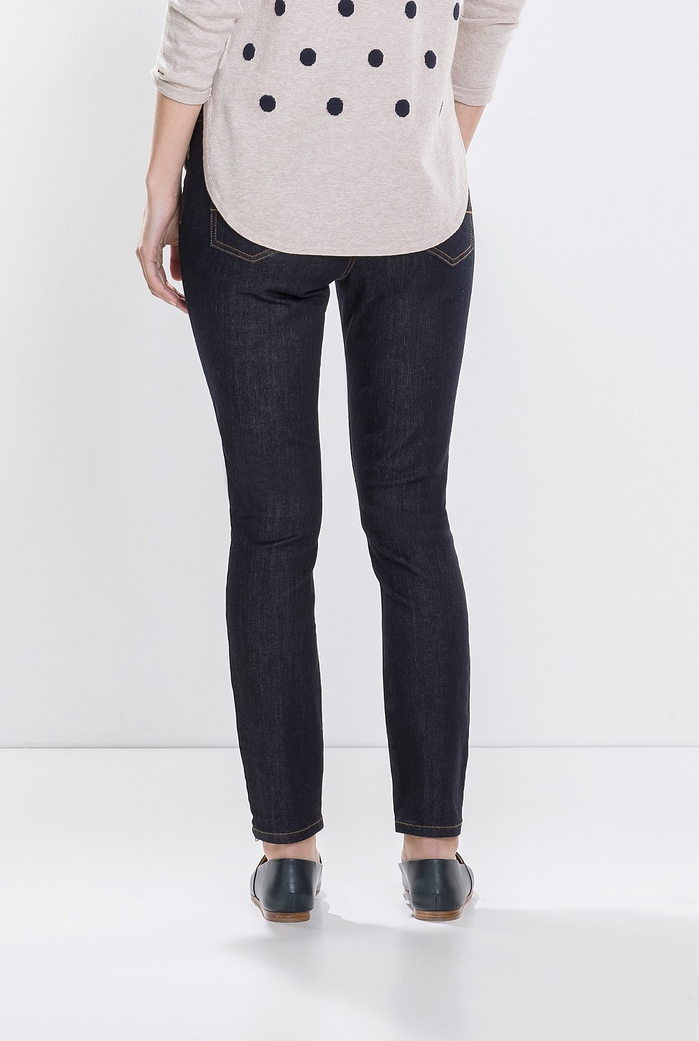 Slim Cropped Zip Jean