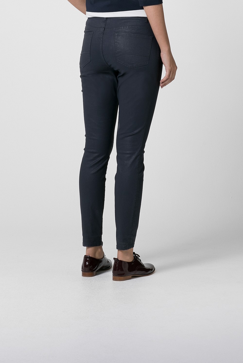 Coated Slim Jean