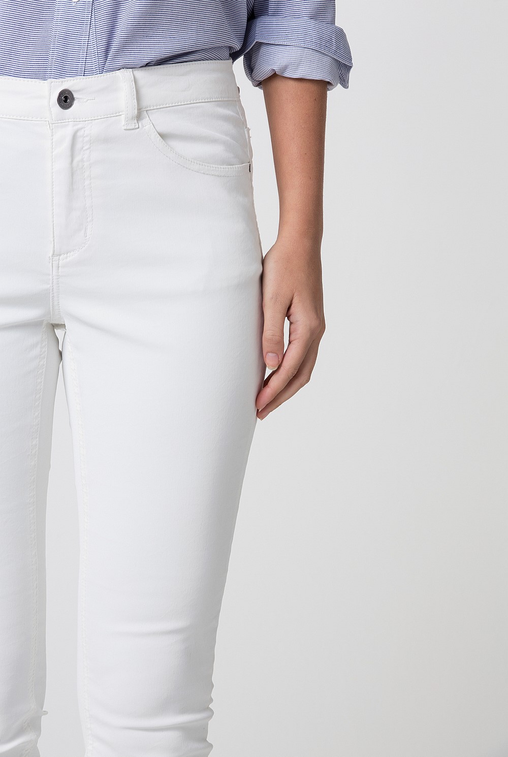 Coated Slim Jean
