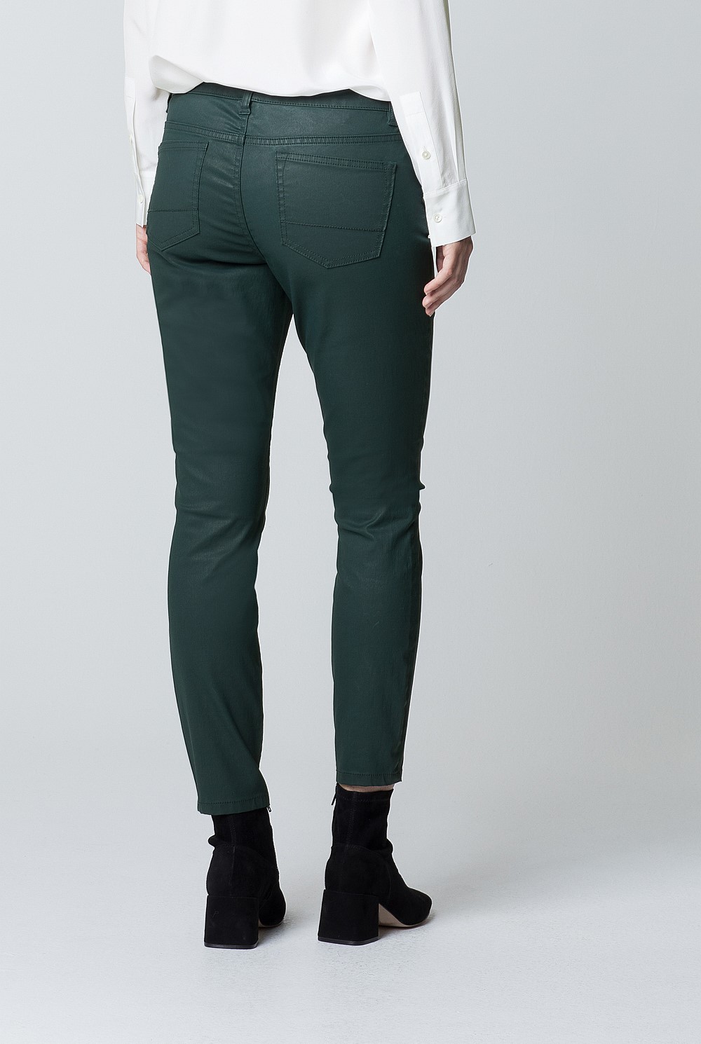 Coated Slim Jean