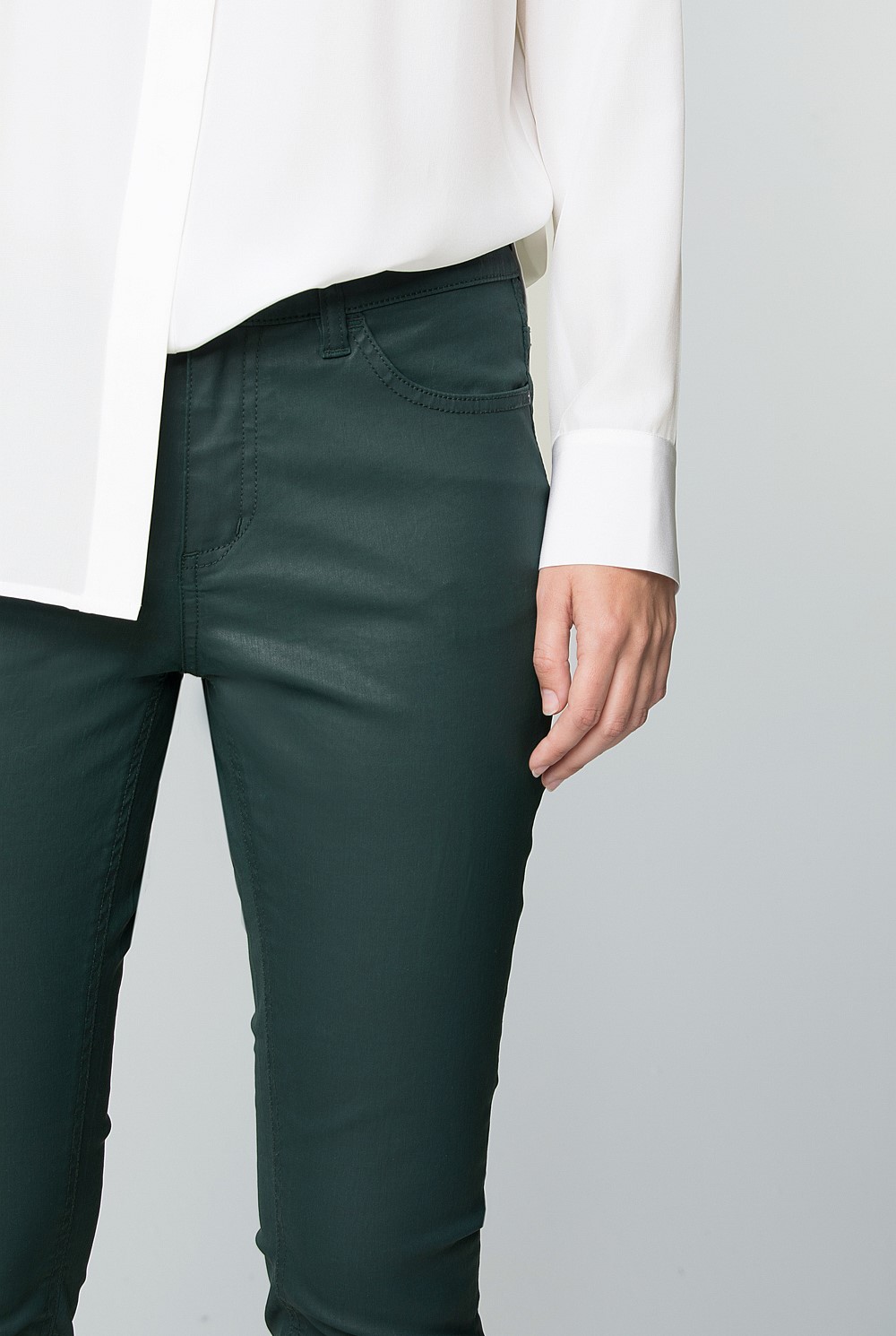 Coated Slim Jean