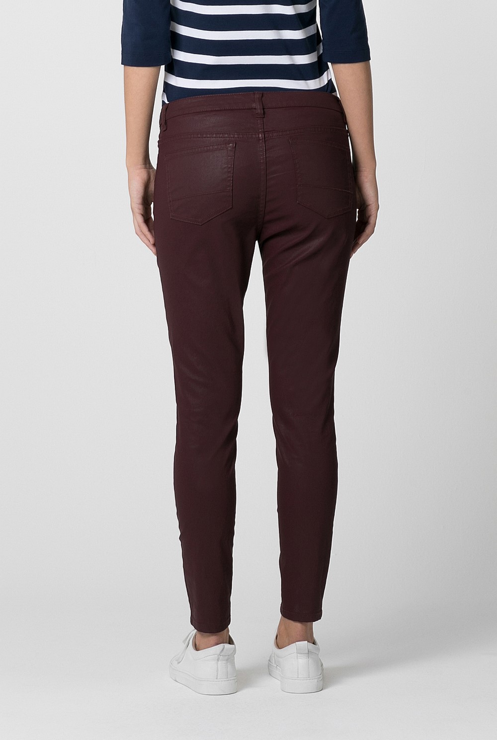 Coated Slim Jean