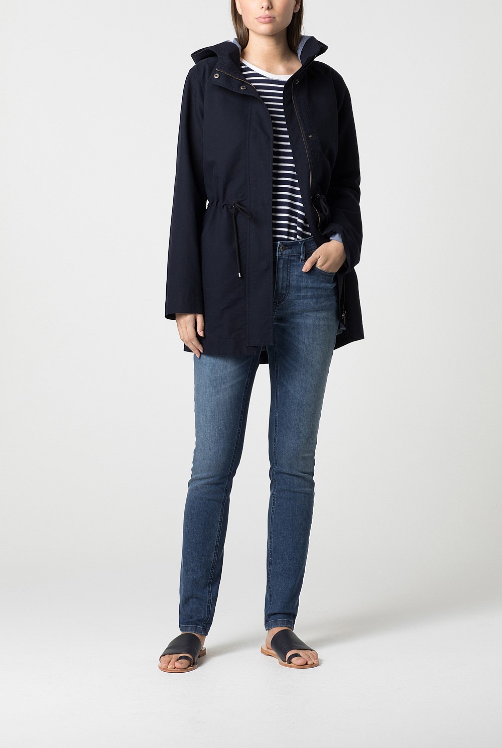 Dark Vintage Wash Full Length Slim Jean