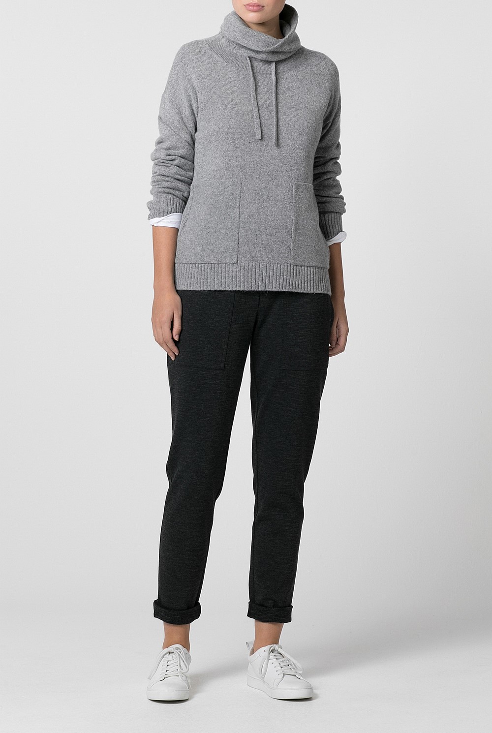 Sporty Merino Wool Roll Neck