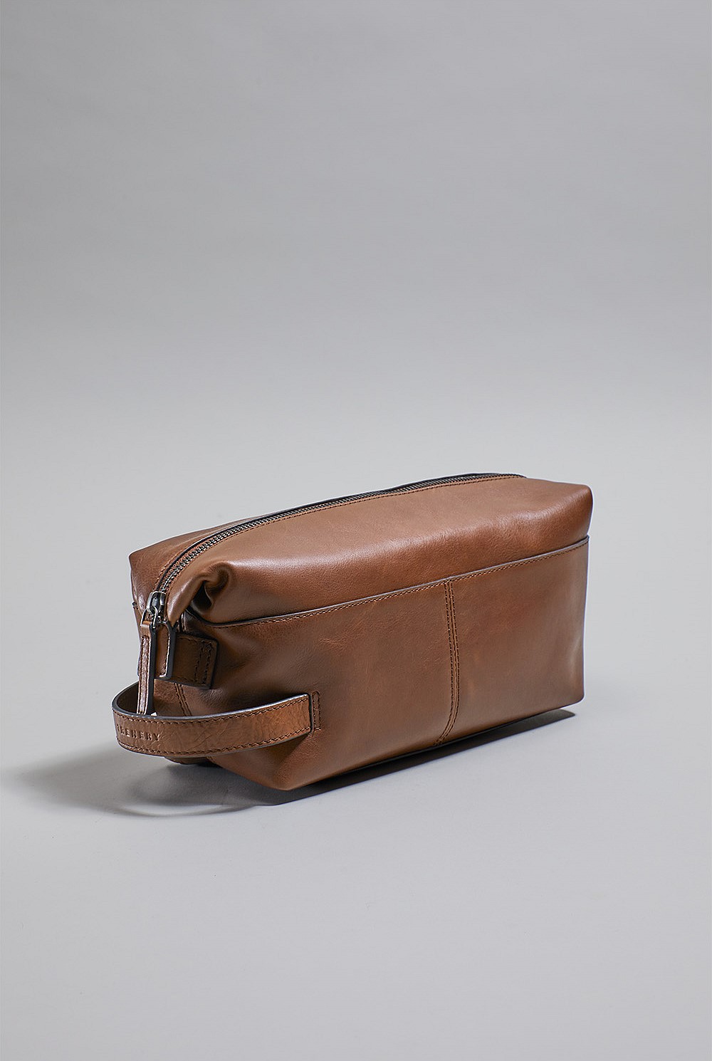 Marc Leather Wash Bag