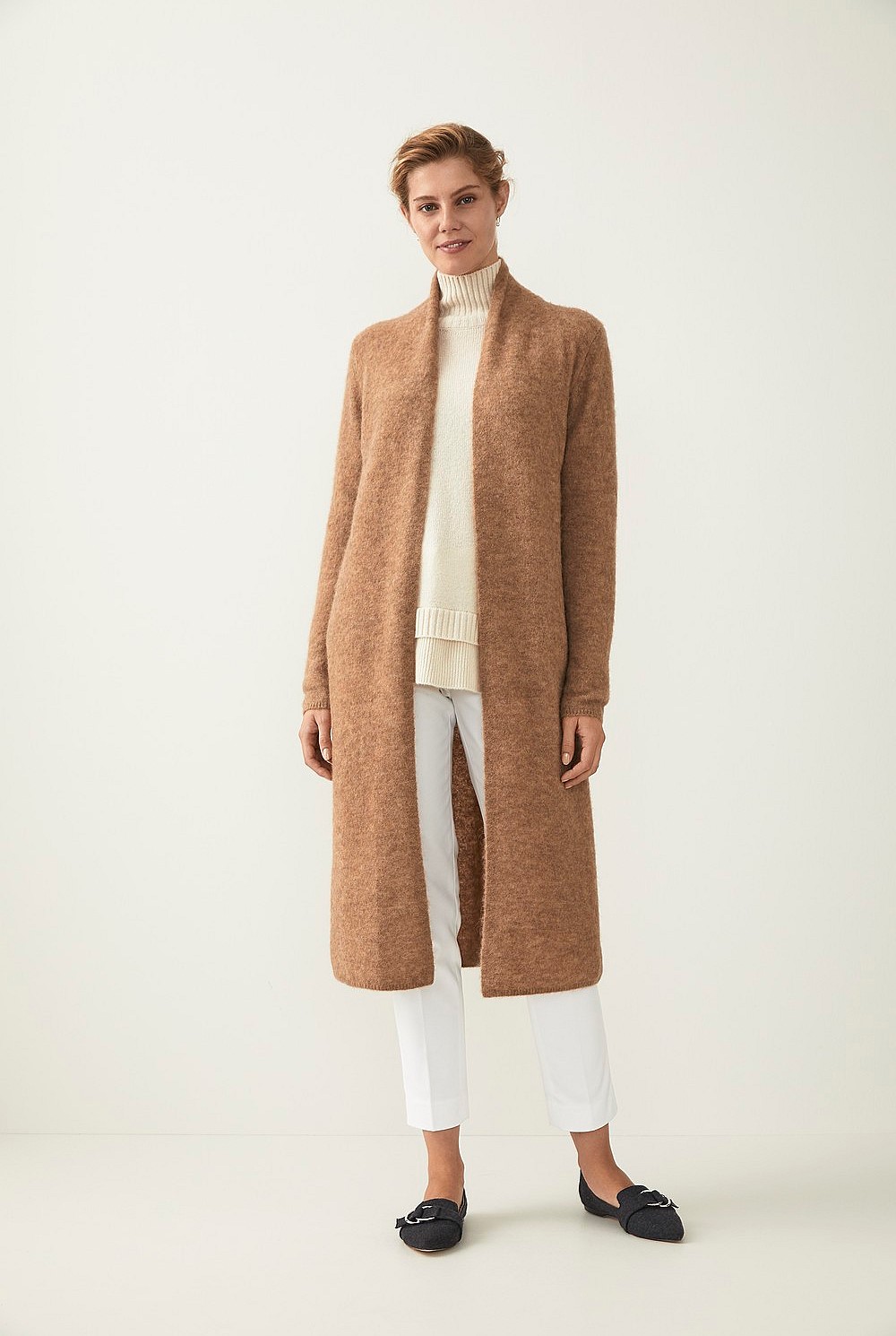 Double Hem Wool Roll Neck Knit