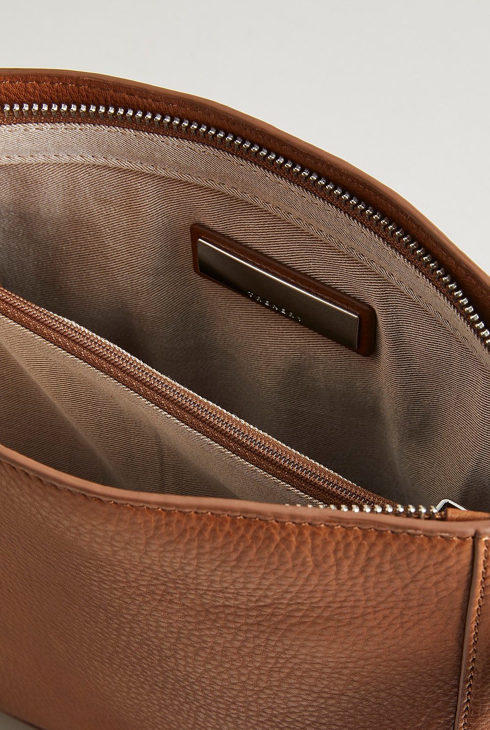 Kerry Leather  Sling