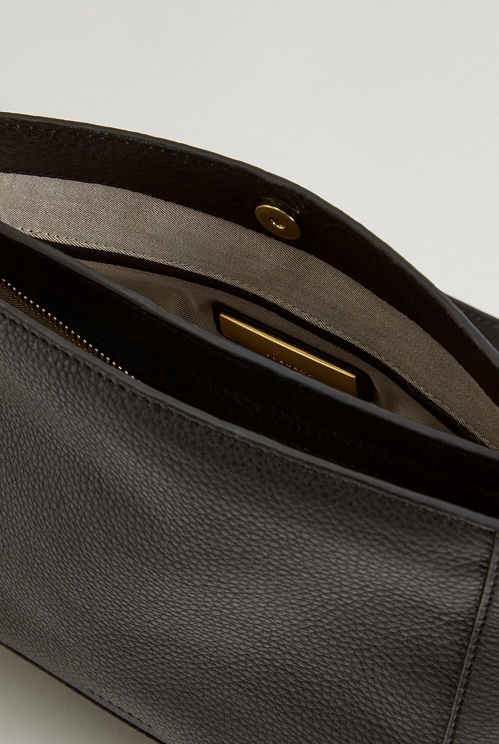 Yvette Crossbody
