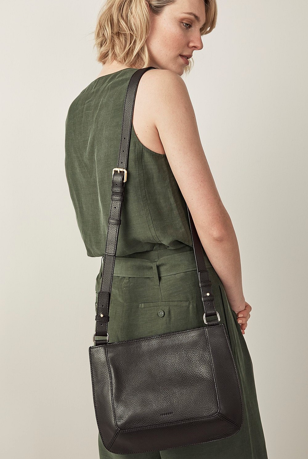 Yvette Crossbody
