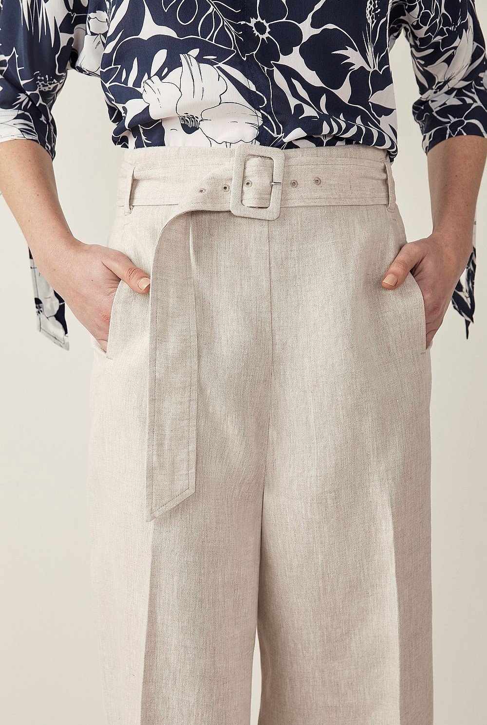 Linen Wide Leg Crop Trouser
