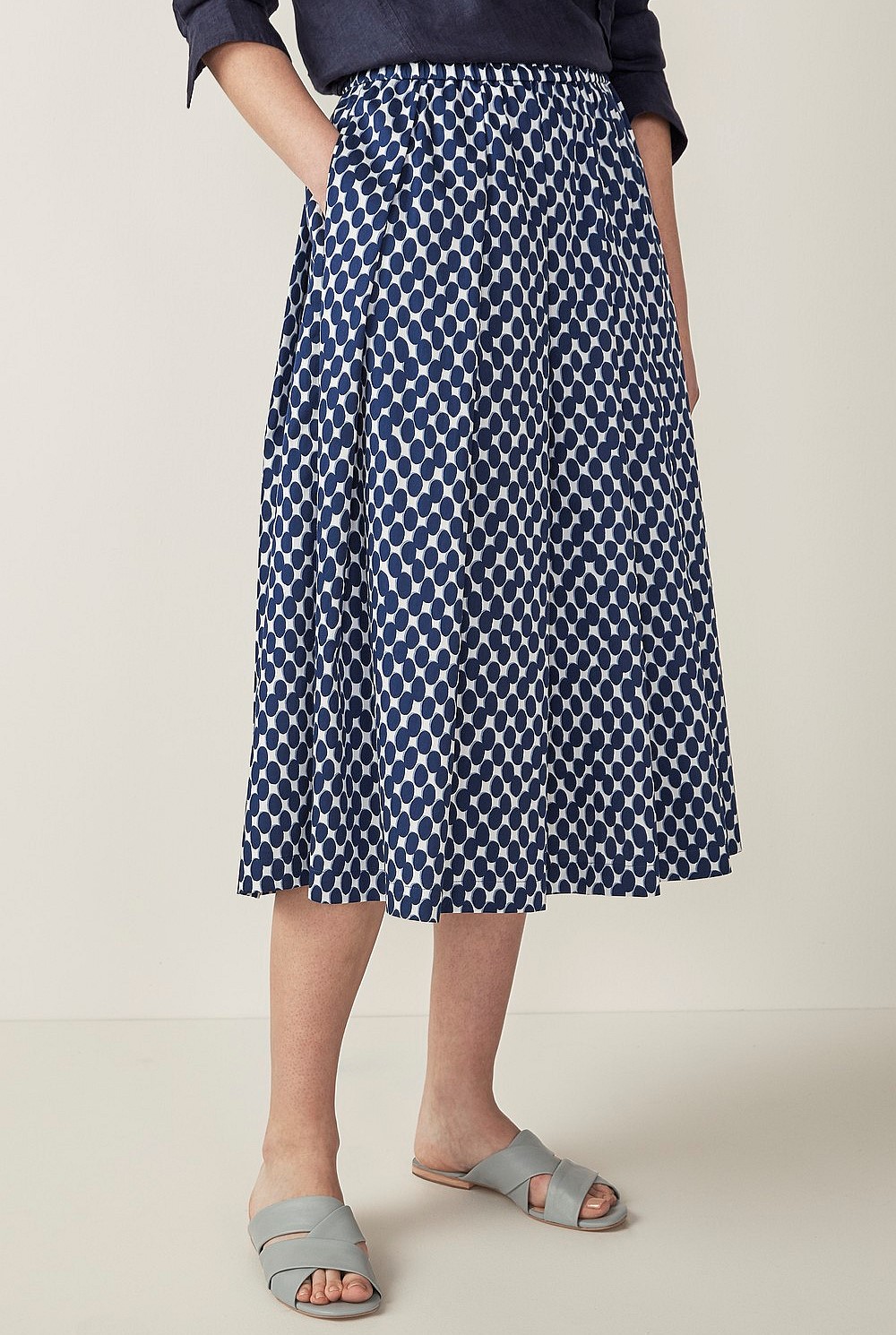 Overlay Spot Pleat Skirt