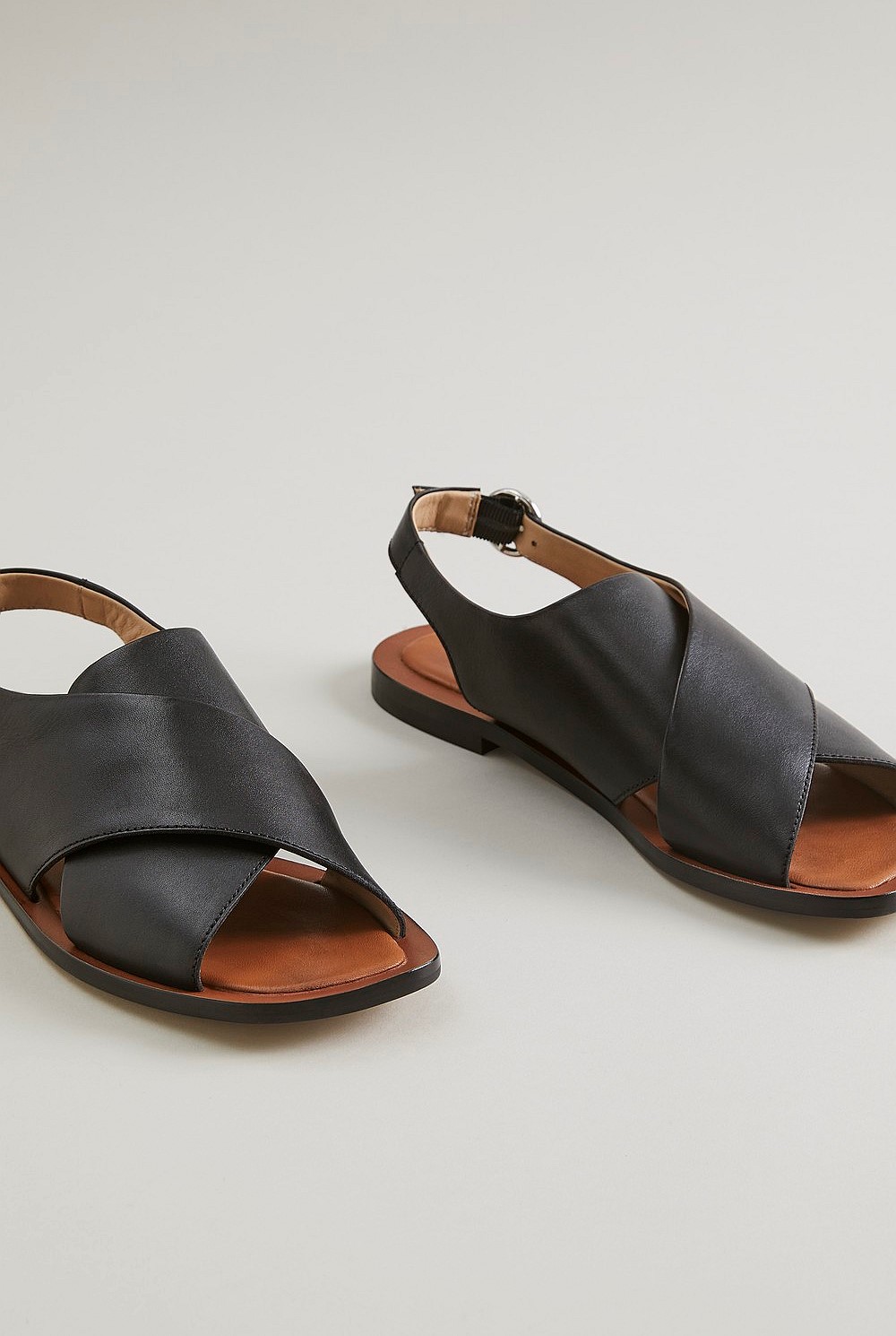Tiana Sandal
