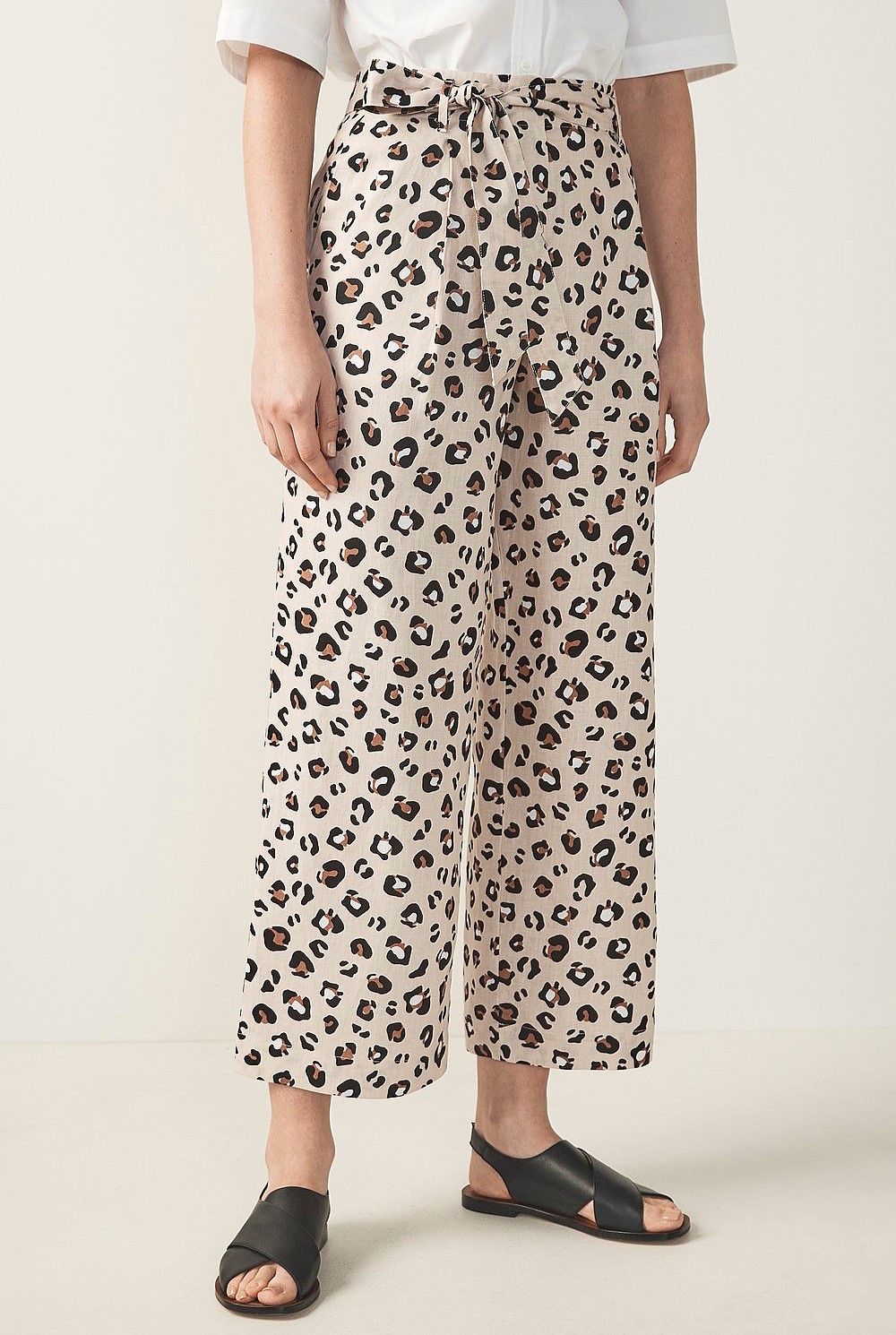 Linen Leopard Tie Front Pant
