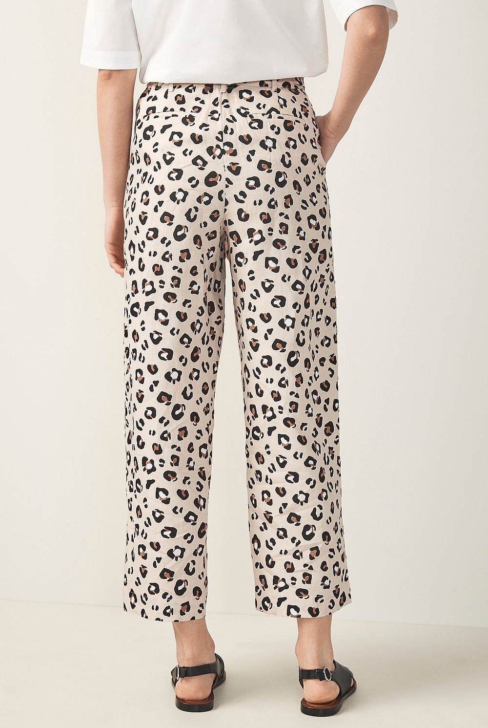 Linen Leopard Tie Front Pant