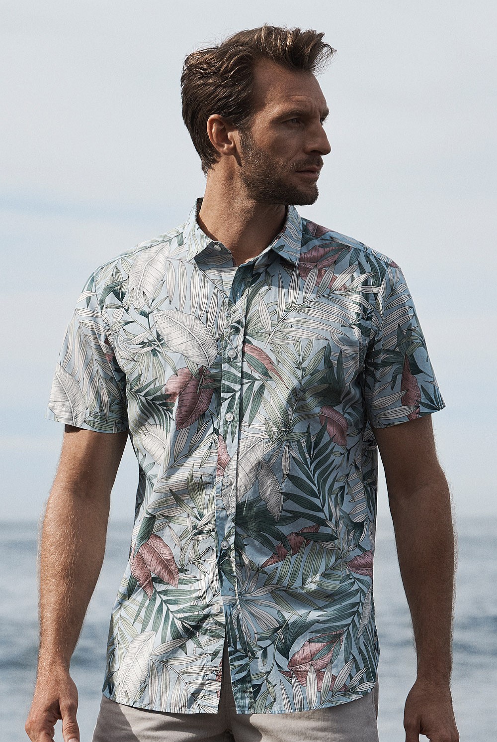 Linear Palm Short Sleeve Shirt