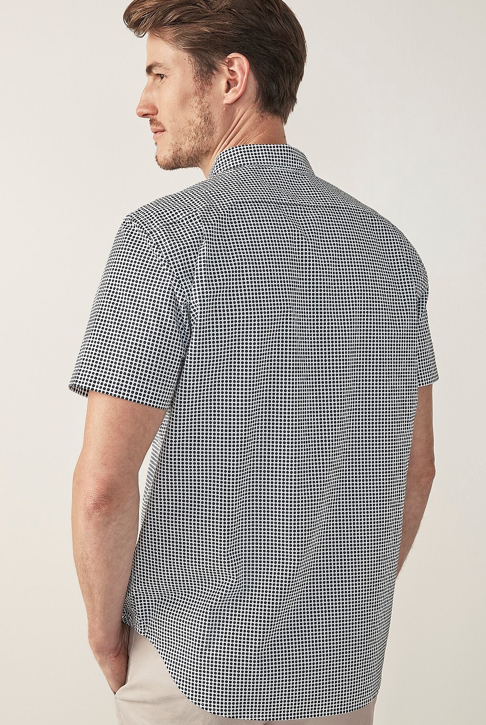Circle Stamp Short Sleeve Shirt