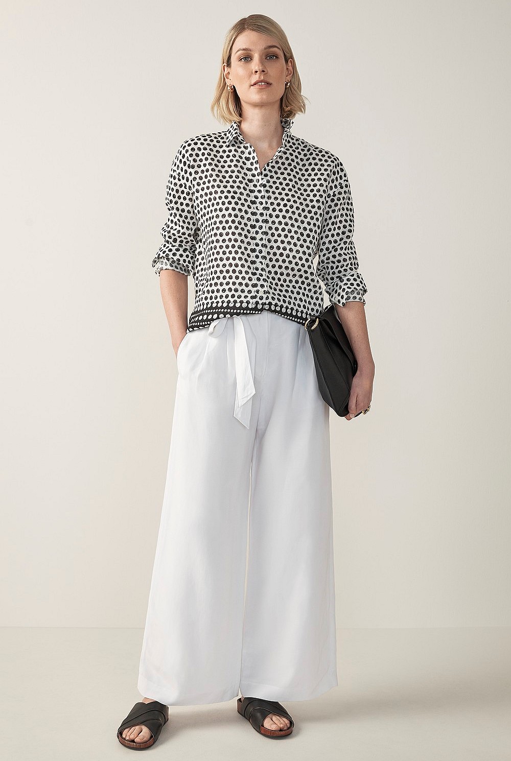 Linen Etched Spot Boyfriend Shirt