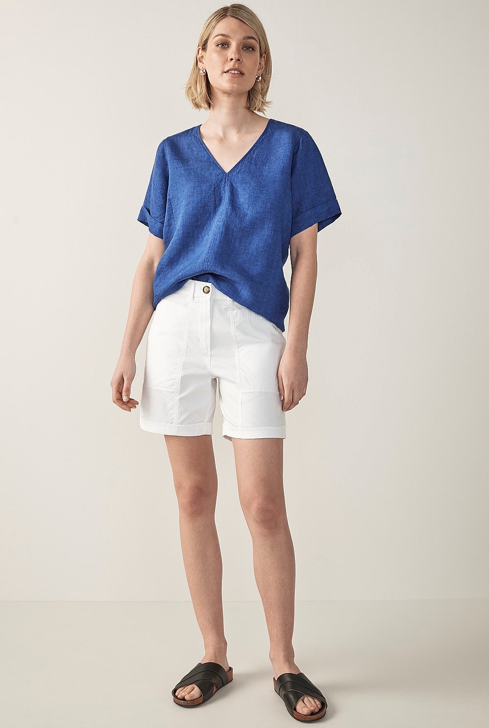 Delave Linen Seam Front Top