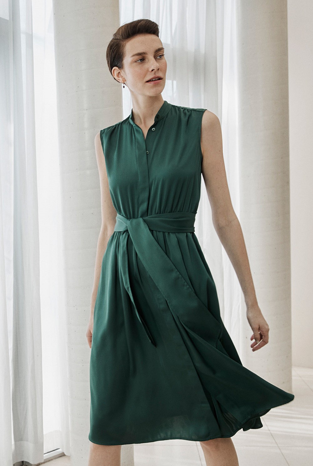 Sleeveless Gathered Shirt Dress