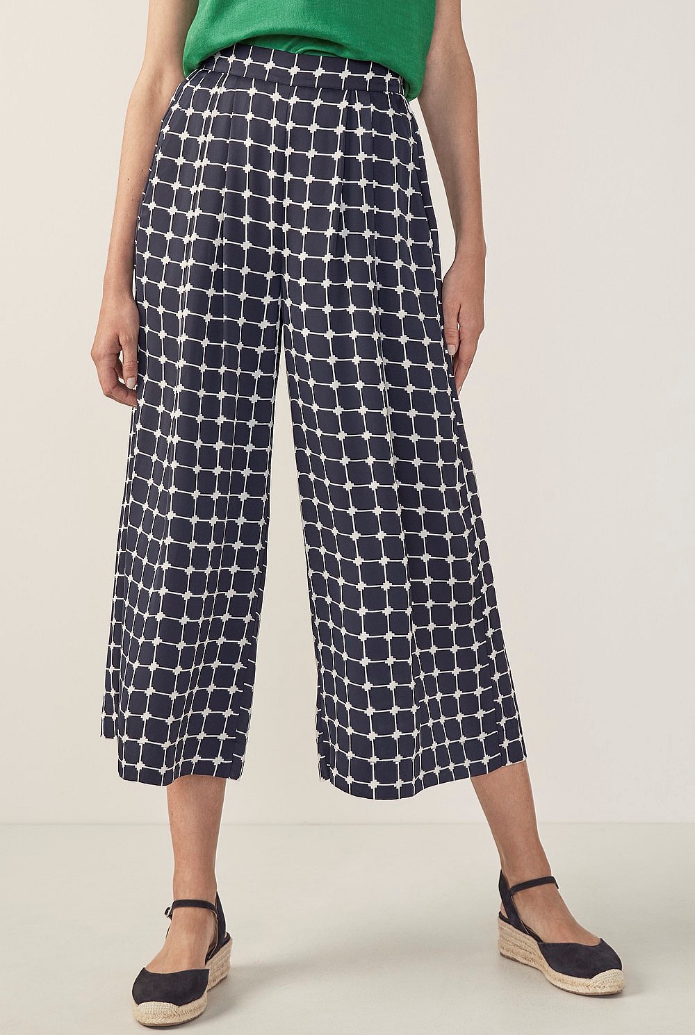 Blurred Grid Wide Leg Pant
