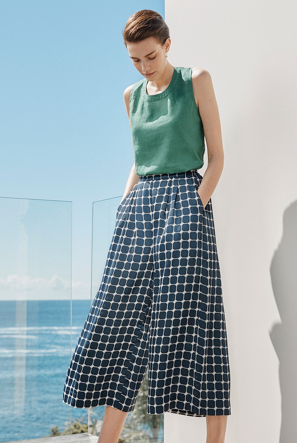 Blurred Grid Wide Leg Pant