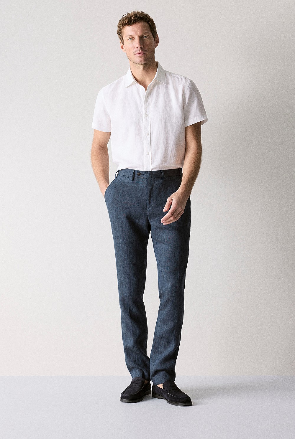 Tailored Fit Linen Short Sleeve Shirt