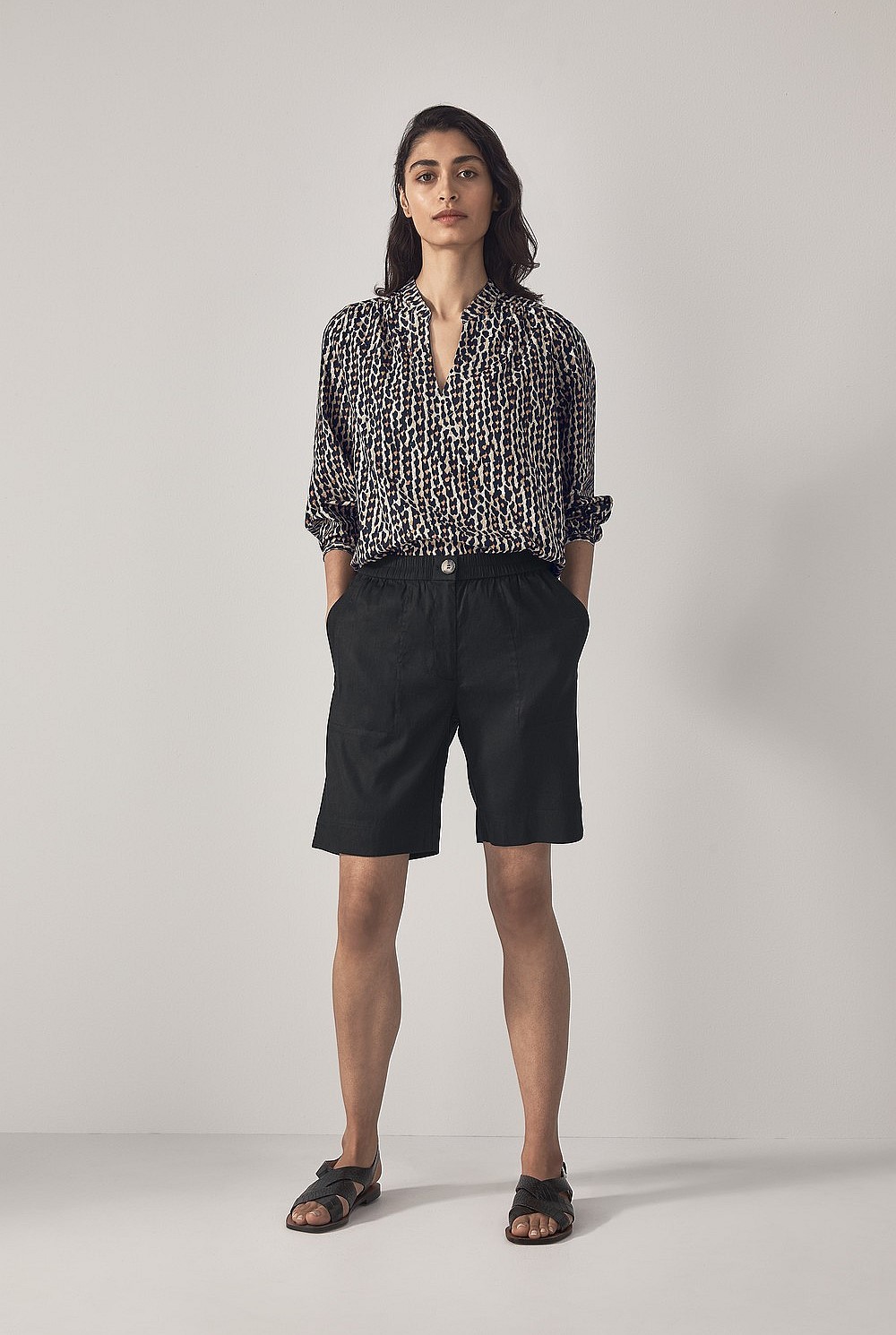 Stretch Linen Viscose Short
