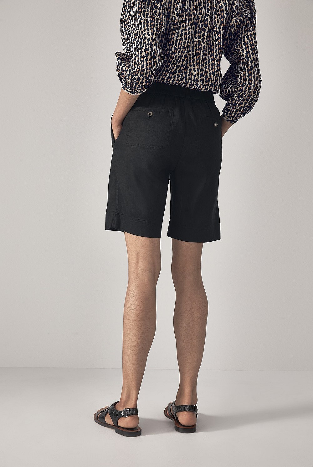 Stretch Linen Viscose Short