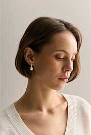 Elsa Pearl Hoop Earrings