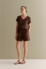 Linen Twill Pleat Detail Short